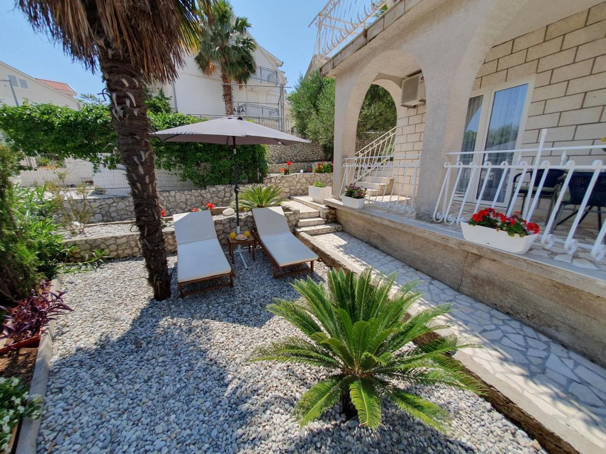 Apartment Zvjezdana Τρογκίρ Εξωτερικό φωτογραφία