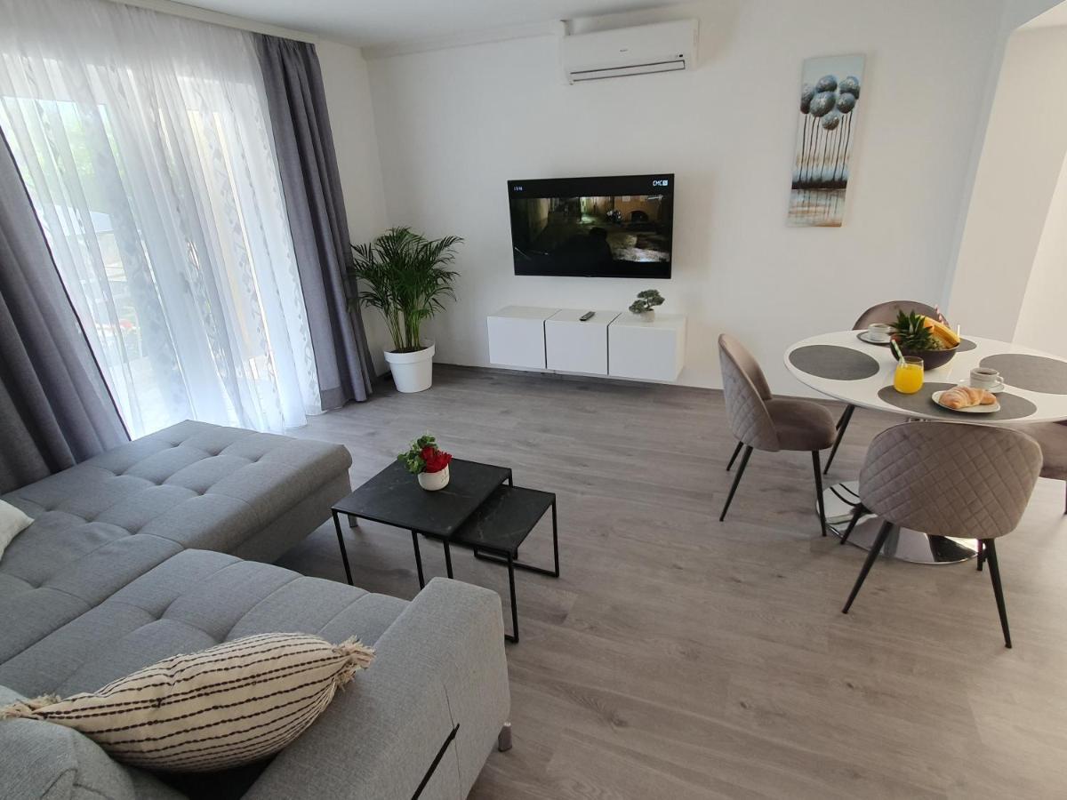 Apartment Zvjezdana Τρογκίρ Εξωτερικό φωτογραφία
