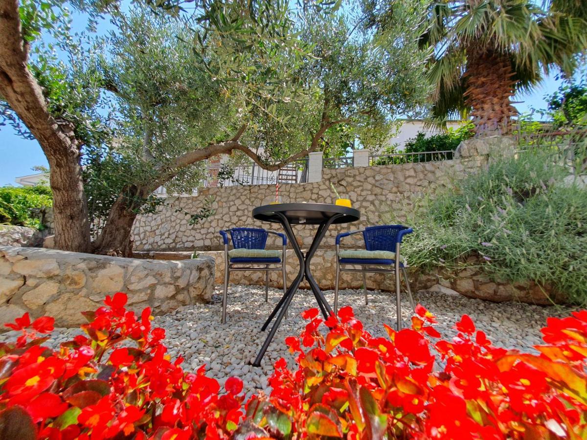 Apartment Zvjezdana Τρογκίρ Εξωτερικό φωτογραφία