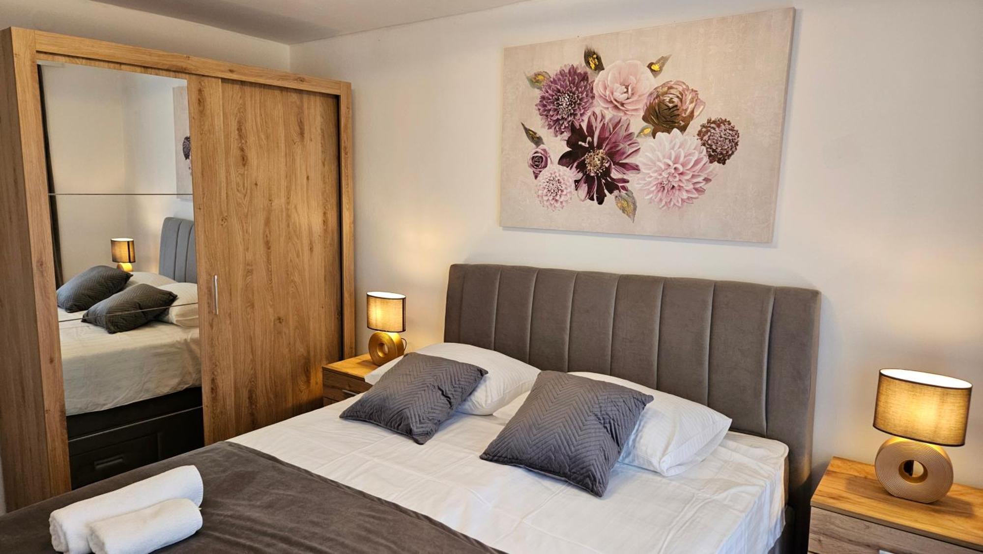 Apartment Zvjezdana Τρογκίρ Εξωτερικό φωτογραφία